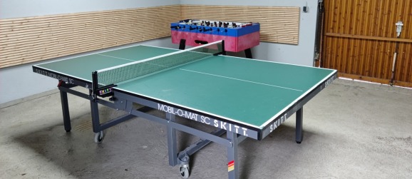 Freizeitheim mit Parkplatz